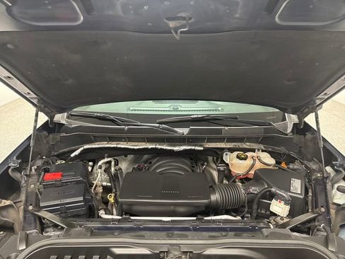 Used 2020 Chevrolet Silverado 1500 LT Trail Boss image 18