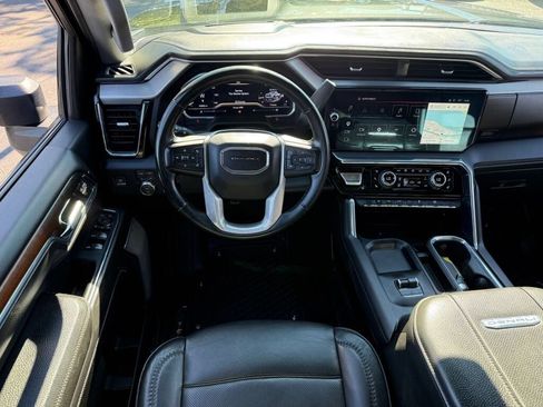 Certified 2024 GMC Sierra 3500 Denali w/ Denali Reserve Package AWD/4WD image 22
