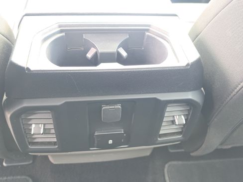 Used 2018 Ford F150 XL w/ Equipment Group 101A Mid AWD/4WD image 18
