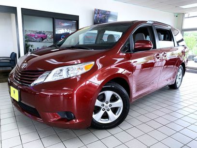 Used 2015 Toyota Sienna LE