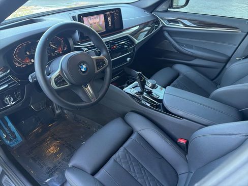 Used 2023 BMW 530i w/ M Sport Package RWD image 10