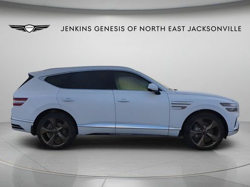 Used 2025 Genesis GV80 3.5T Prestige AWD/4WD image 2