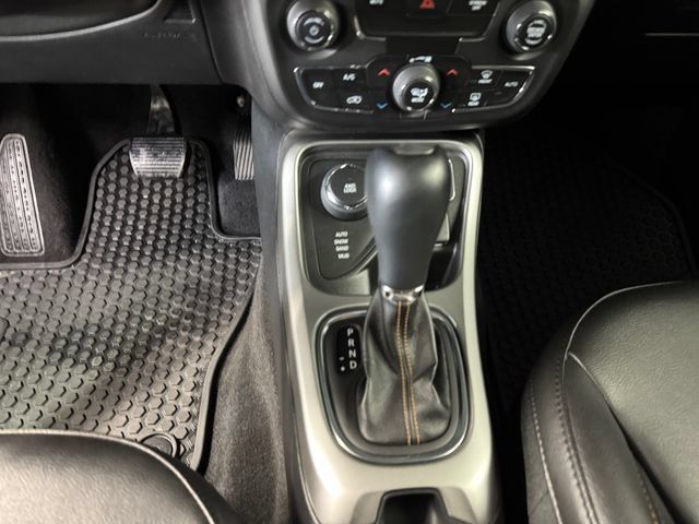 Used 2019 Jeep Compass Latitude w/ Popular Equipment Group AWD/4WD image 18