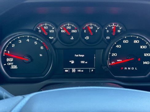 New 2026 Chevrolet Silverado 1500 Custom w/ LPO, Dark Essentials Package AWD/4WD image 27