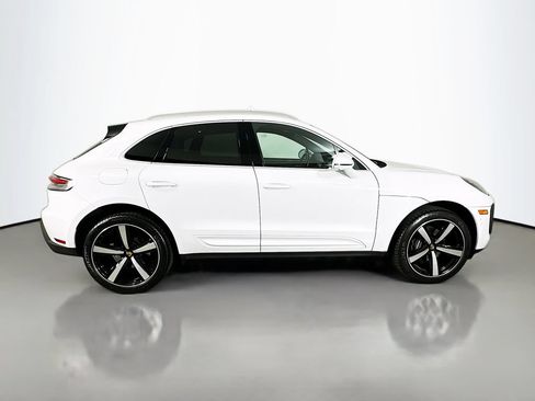Used 2023 Porsche Macan AWD/4WD image 8
