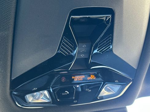 Used 2025 BMW X1 xDrive28i w/ Technology Package image 23