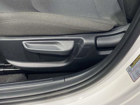 New 2026 Kia K4 LX image 16