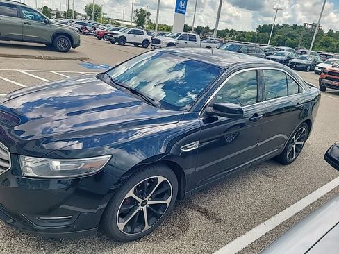 Used 2014 Ford Taurus SEL w/ Equipment Group 201A FWD image 2