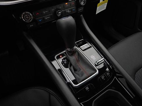 New 2026 Jeep Compass Trailhawk AWD/4WD image 21