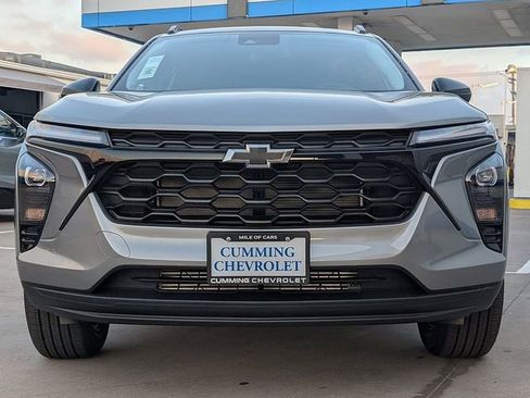 New 2026 Chevrolet Trax LT FWD image 5