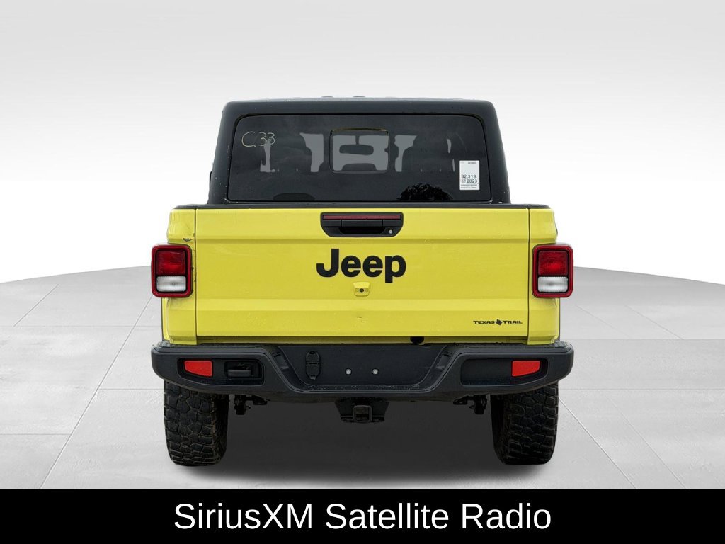 Used 2023 Jeep Gladiator Sport AWD/4WD image 7