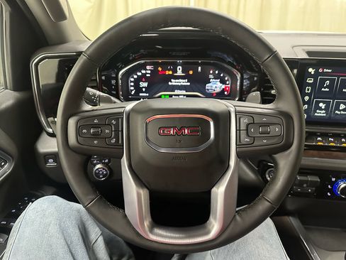 Certified 2025 GMC Sierra 1500 SLT w/ SLT Convenience Package image 29