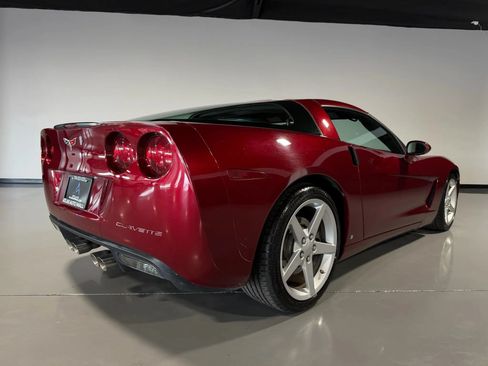 Used 2007 Chevrolet Corvette Coupe RWD image 4