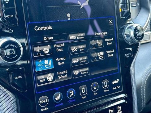 Used 2020 RAM 1500 Limited w/ Advanced Safety Group AWD/4WD image 25