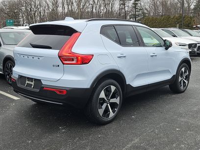 New 2026 Volvo XC40 B5 Plus w/ Protection Package Premier