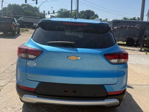 Used 2025 Chevrolet TrailBlazer LT w/ Convenience Package FWD image 6