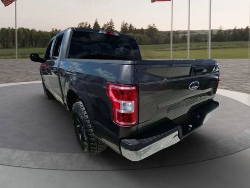 Used 2018 Ford F150 XLT image 3