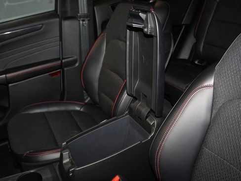 Used 2025 Ford Escape ST-Line Elite image 21