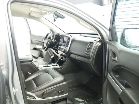 Used 2022 Chevrolet Colorado ZR2 AWD/4WD image 32