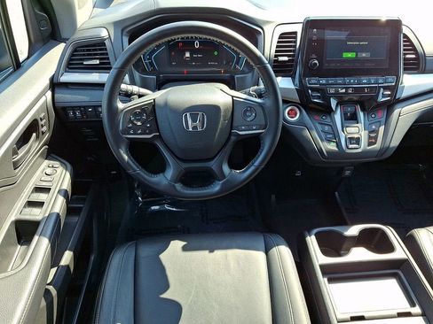 Used 2024 Honda Odyssey EX-L image 12