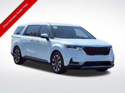 Used 2024 Kia Carnival EX