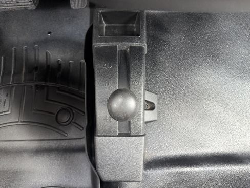 Used 2015 GMC Sierra 1500 4x4 Double Cab image 31