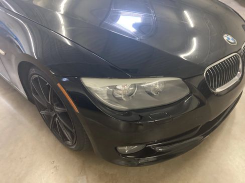 Used 2011 BMW 328i Convertible RWD image 9