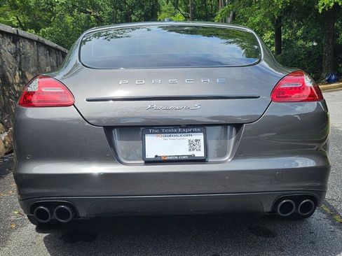 Used 2013 Porsche Panamera S RWD image 7
