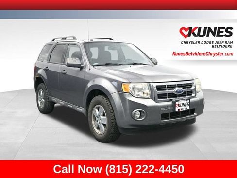 Used 2010 Ford Escape XLT FWD image 1