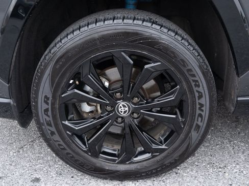 Used 2023 Toyota RAV4 XSE image 38