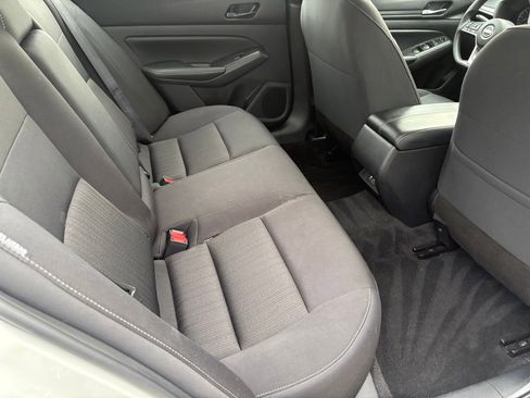 Certified 2025 Nissan Altima 2.5 SV image 30