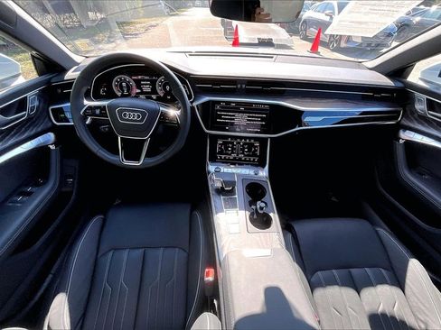 Certified 2025 Audi A7 3.0T Prestige w/ Prestige Package image 3