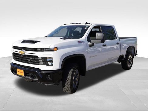 Certified 2024 Chevrolet Silverado 2500 Custom w/ Custom Value Package AWD/4WD image 11