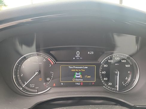 Used 2026 Cadillac XT5 Luxury FWD image 33