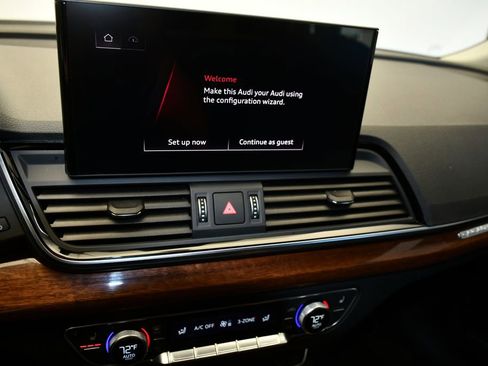Certified 2023 Audi Q5 2.0T Premium Plus AWD/4WD image 29