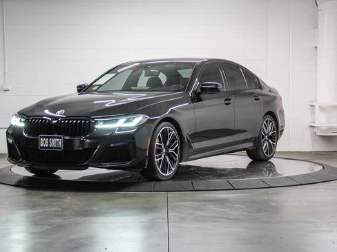 Certified 2023 BMW 540i w/ M Sport Package image 3