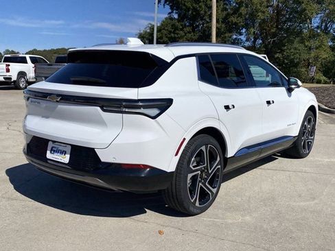 New 2026 Chevrolet Equinox EV LT w/ Convenience Package II image 5