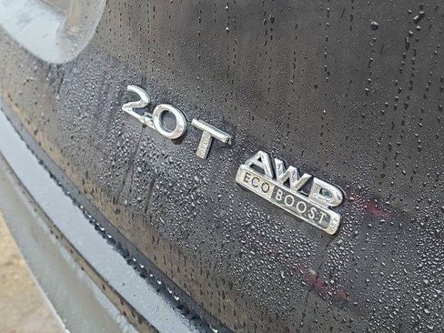 Used 2017 Lincoln MKC Premiere image 6