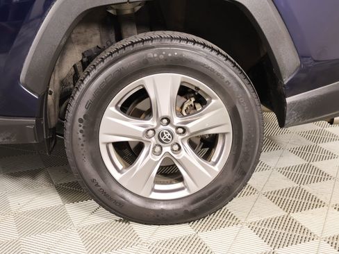 Used 2023 Toyota RAV4 XLE image 17