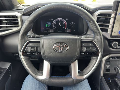 Used 2023 Toyota Tundra Platinum AWD/4WD image 26
