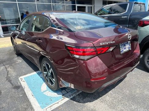 Used 2024 Nissan Sentra SV FWD image 5
