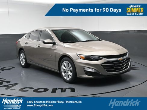 Used 2024 Chevrolet Malibu LT FWD image 1