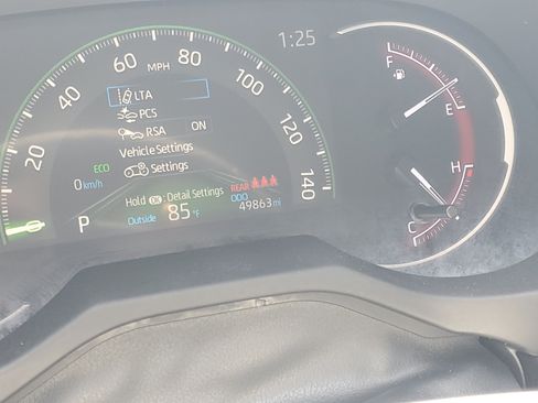 Certified 2023 Toyota RAV4 LE FWD image 27