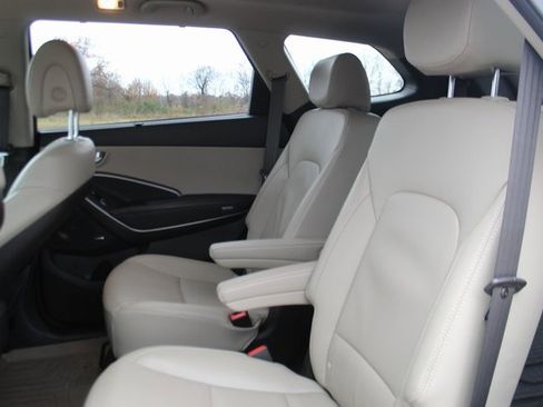 Used 2018 Hyundai Santa Fe Limited w/ Cargo Package image 30