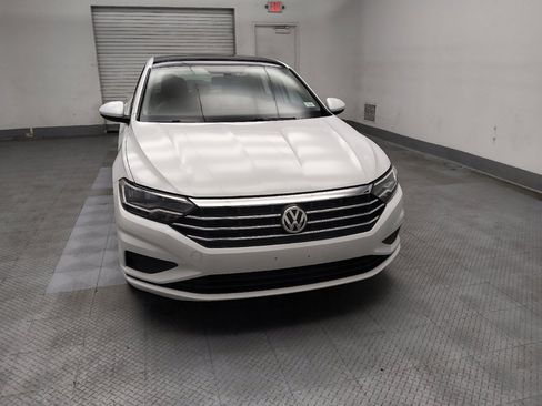Used 2019 Volkswagen Jetta SE FWD image 14