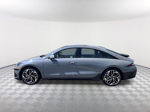 Used 2024 Hyundai Ioniq 6 Limited RWD image 2