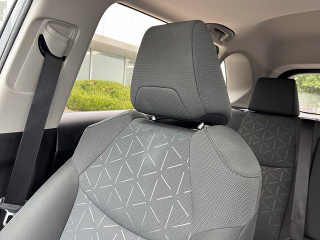 Used 2024 Toyota RAV4 XLE w/ Convenience Package AWD/4WD image 20