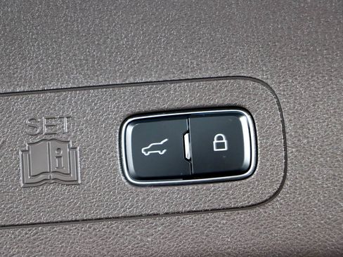 Used 2022 Lincoln Aviator Reserve w/ Equipment Group 201A image 33