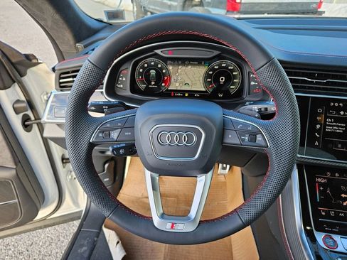 New 2026 Audi SQ8 Prestige image 10