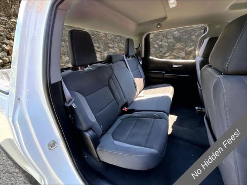 Used 2022 Chevrolet Silverado 1500 LT AWD/4WD image 23